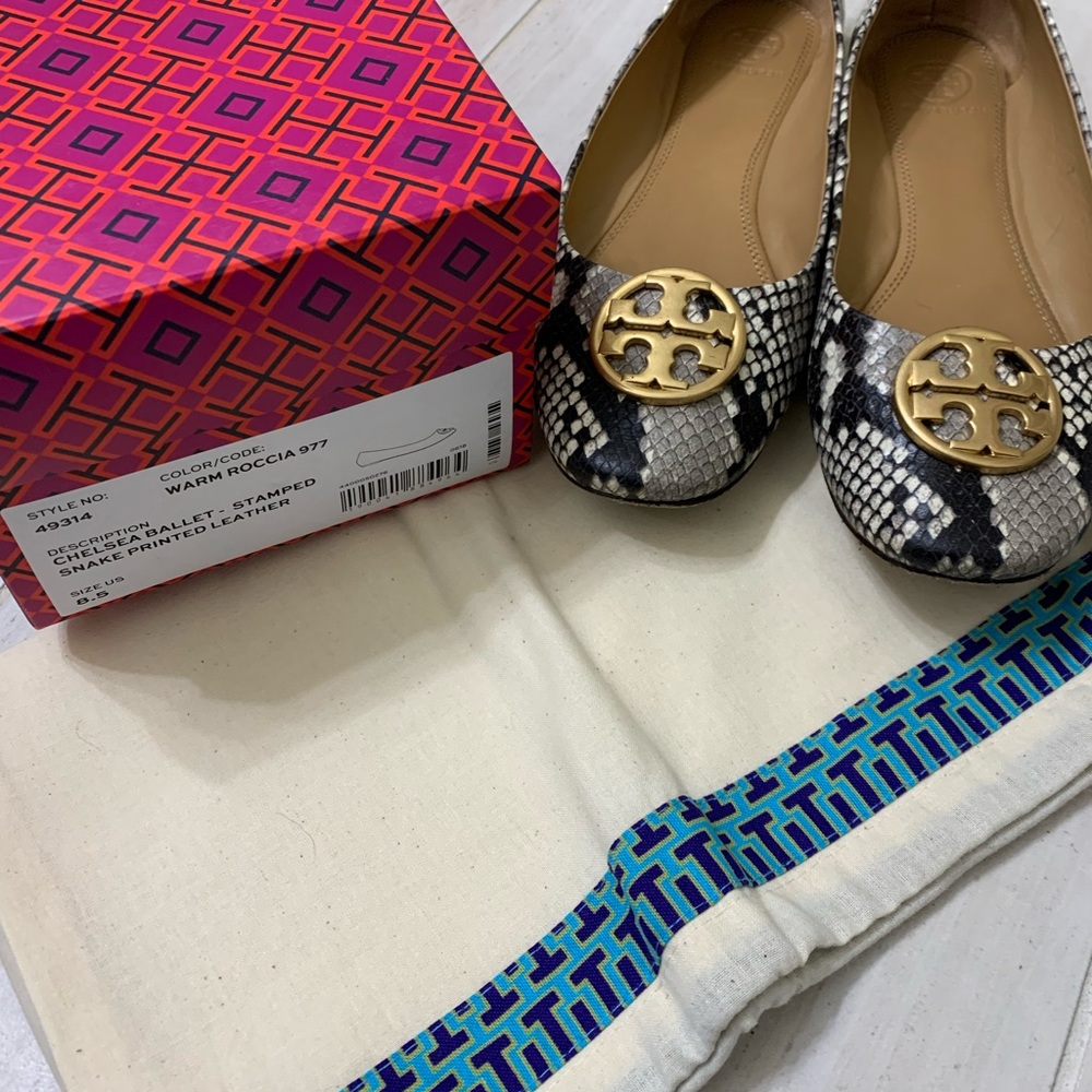 Tory Burch Chelsea’s Ballet Flats. Taking Best Offer!